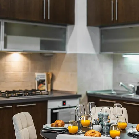 The Heart Loft Apartment *