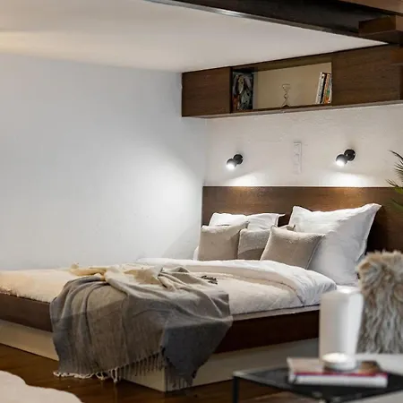 The Heart Loft Apartman *