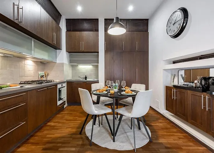 The Heart Loft شقة براتسيلافا